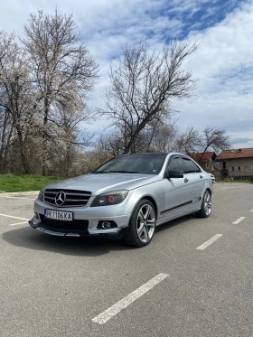 Mercedes-Benz C 320 4Matic, снимка 6