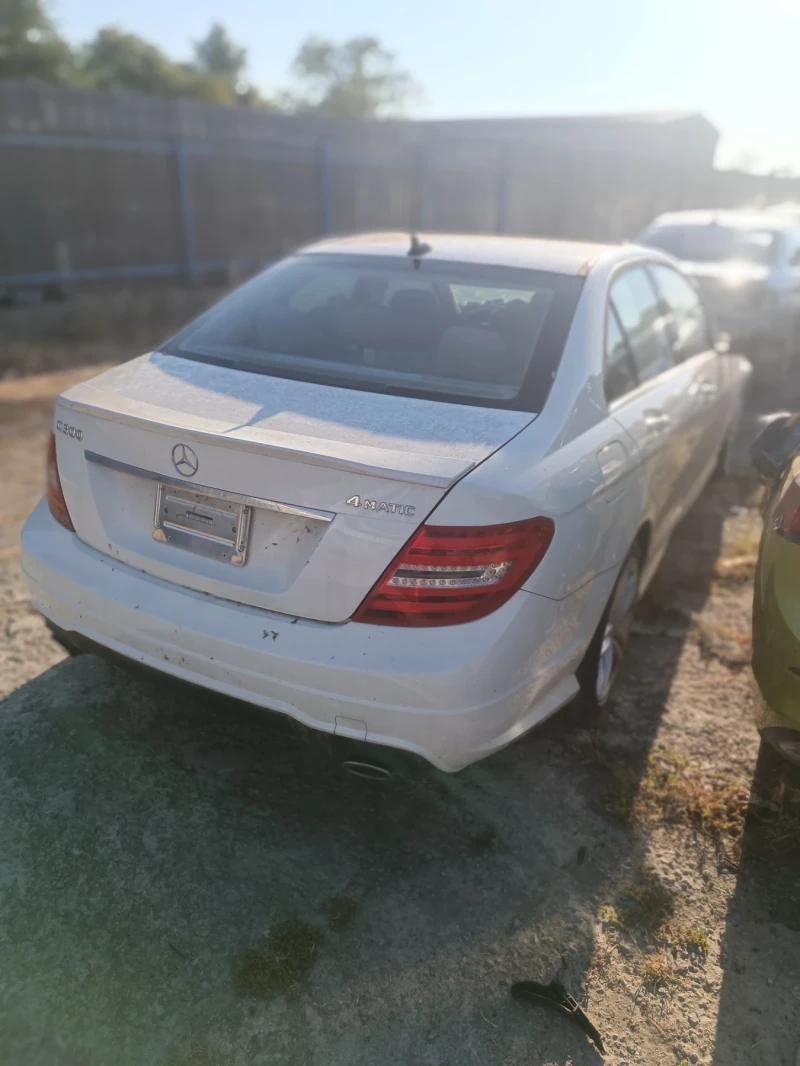 Mercedes-Benz C 300 C300 4x4 , снимка 3 - Автомобили и джипове - 46889842