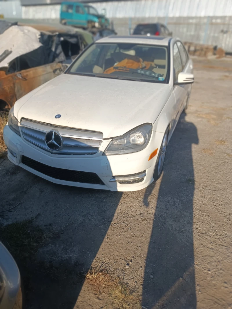 Mercedes-Benz C 300 C300 4x4 , снимка 2 - Автомобили и джипове - 46889842