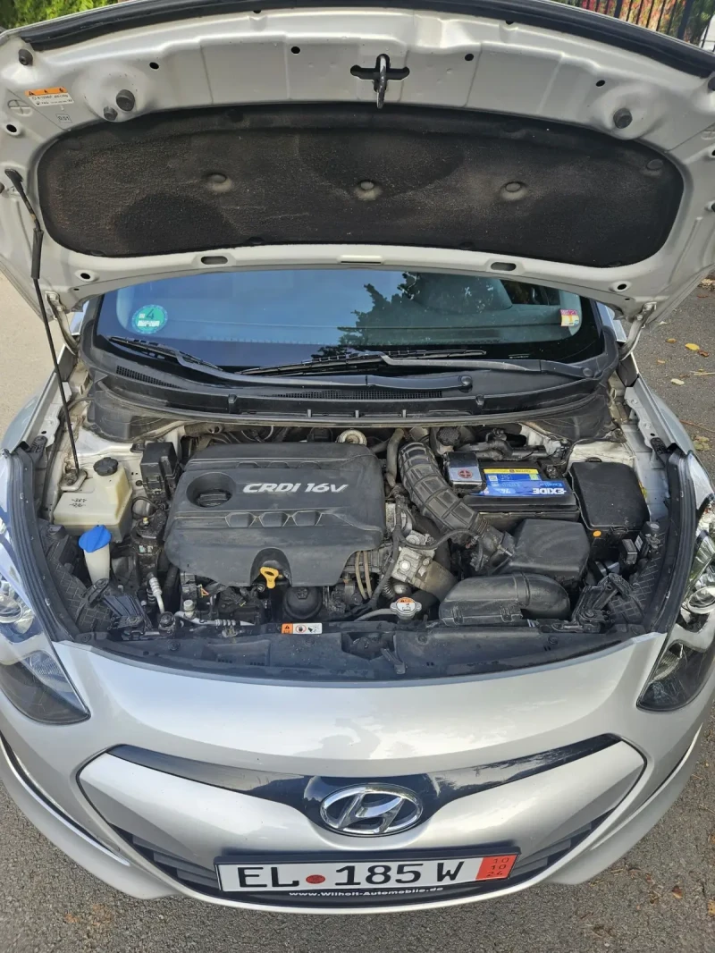 Hyundai I30 1.6 GRDi 110кс. GERMANY , снимка 16 - Автомобили и джипове - 47569672