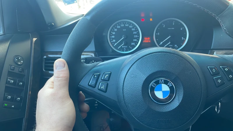 BMW 530, снимка 5 - Автомобили и джипове - 48044139