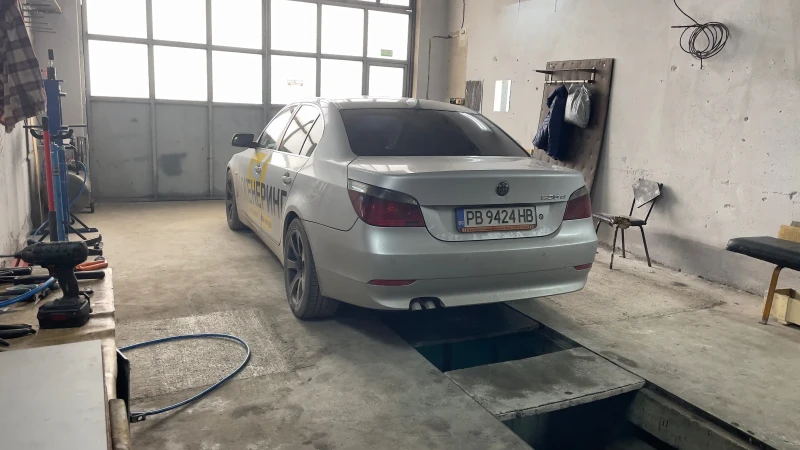 BMW 530, снимка 6 - Автомобили и джипове - 48044139