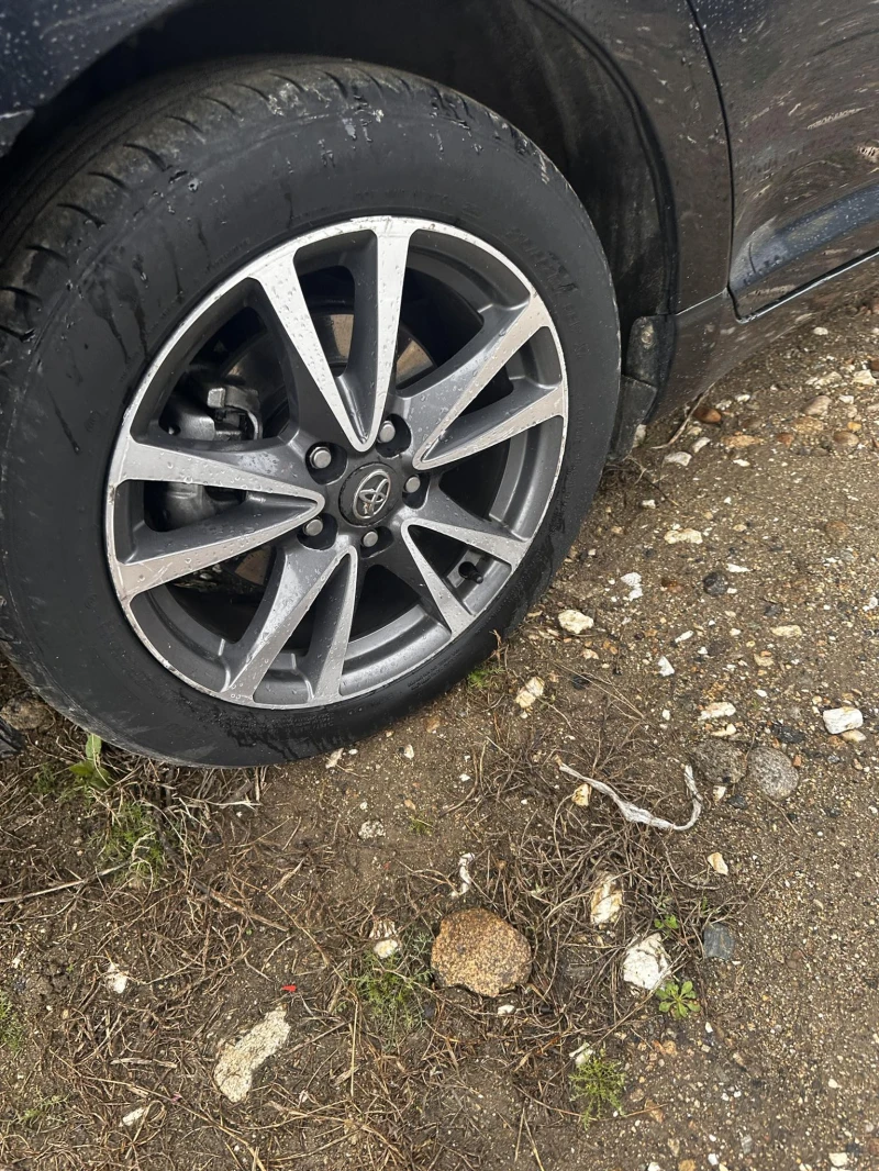 Toyota Avensis 2.0 D-4D (124 к.с.)NAVIGATION, снимка 15 - Автомобили и джипове - 52982404