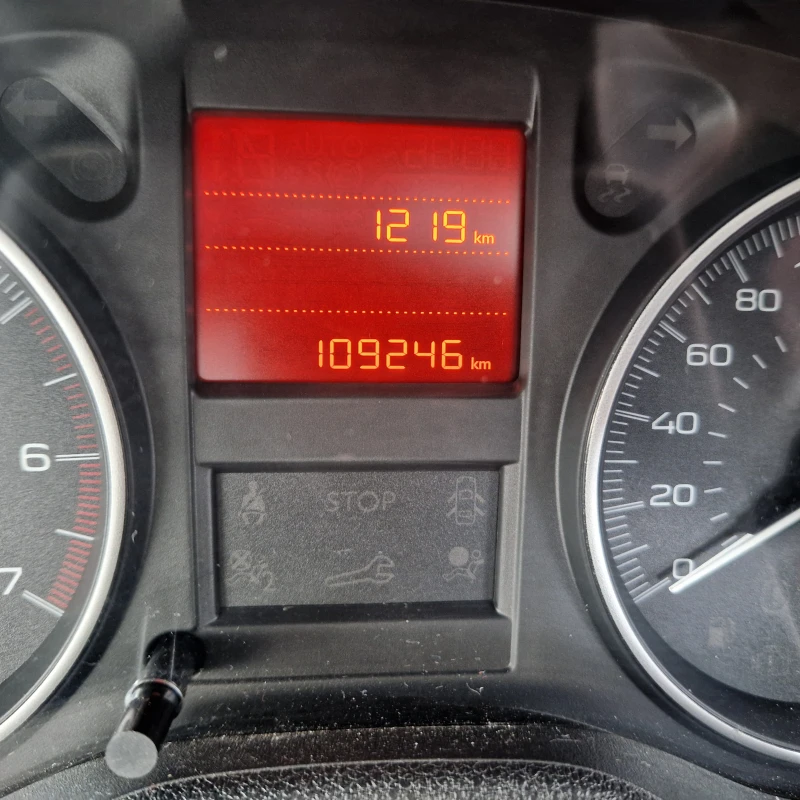 Peugeot 301, снимка 4 - Автомобили и джипове - 51861875