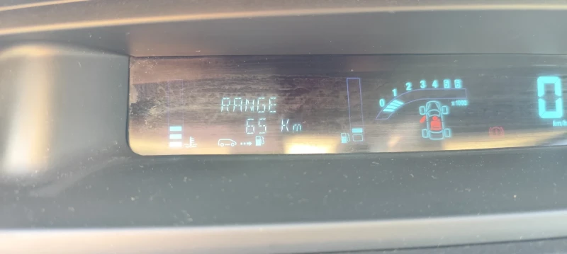 Renault Grand scenic, снимка 3 - Автомобили и джипове - 52335606