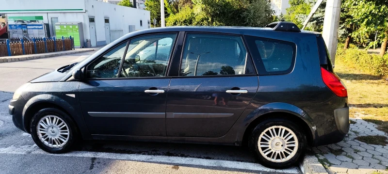 Renault Grand scenic, снимка 5 - Автомобили и джипове - 52335606