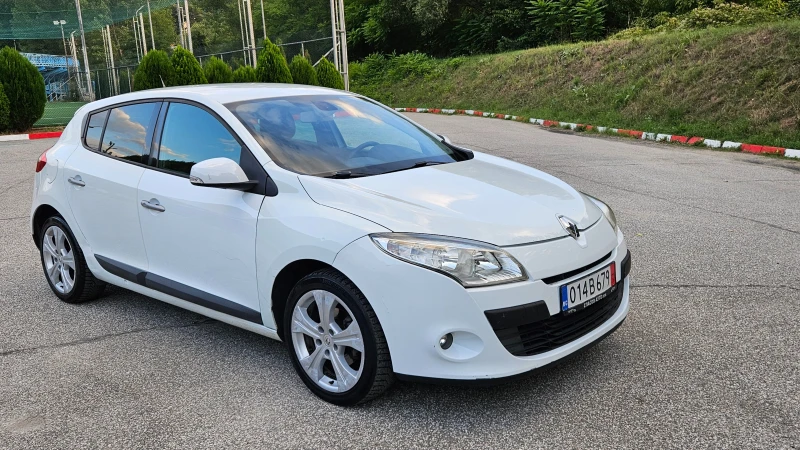 Renault Megane 1.5 Dci FACELIFT/6skorosti, снимка 9 - Автомобили и джипове - 51430188