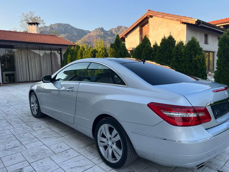 Mercedes-Benz E 350 3.5 CDI PANORAMA KOJA , снимка 8 - Автомобили и джипове - 51446888