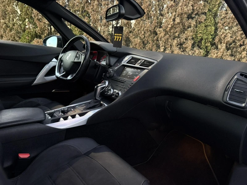 Citroen DS5, снимка 10 - Автомобили и джипове - 52537306