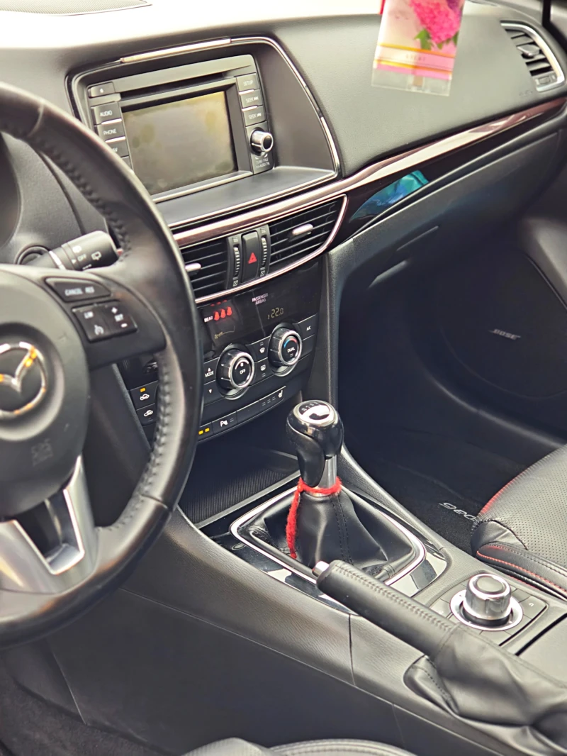 Mazda 6 2.0 , снимка 12 - Автомобили и джипове - 52698134