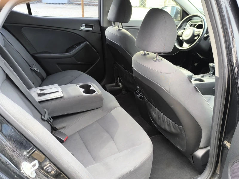 Kia Optima 2.4 HYBRID, снимка 14 - Автомобили и джипове - 53413373