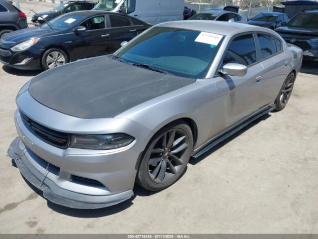 Dodge Charger SXT RWD - изображение 2