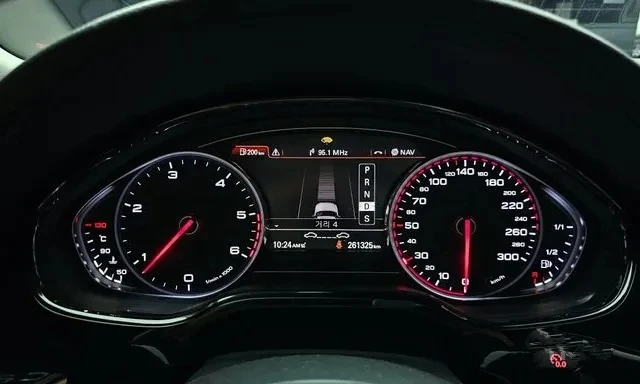 Audi A8 3.0TDI - изображение 7