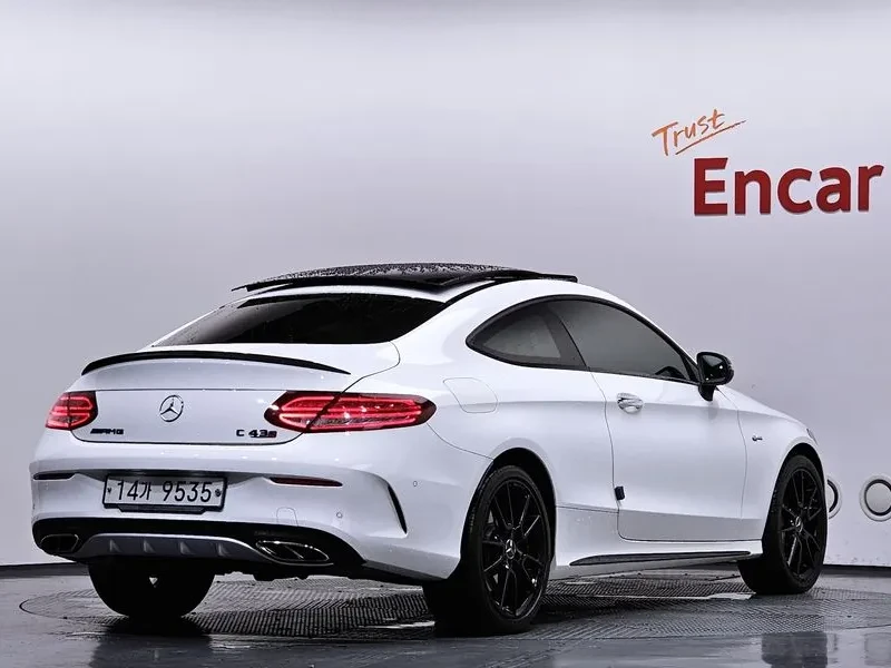 Mercedes-Benz C 43 AMG AMG 4MATIC COUPE, снимка 2 - Автомобили и джипове - 55174083