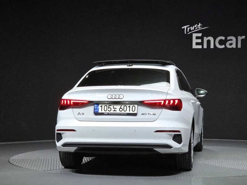 Audi A3 2.0L 40 TFSI / CARFAX, снимка 4 - Автомобили и джипове - 55514699