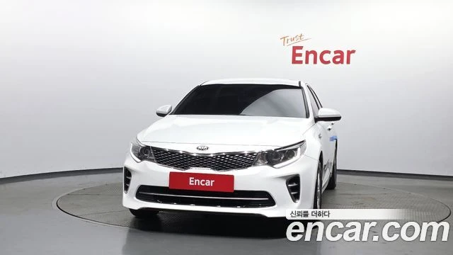 Kia K5, снимка 1 - Автомобили и джипове - 56063010
