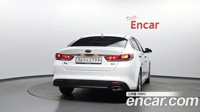 Kia K5, снимка 2 - Автомобили и джипове - 56063010