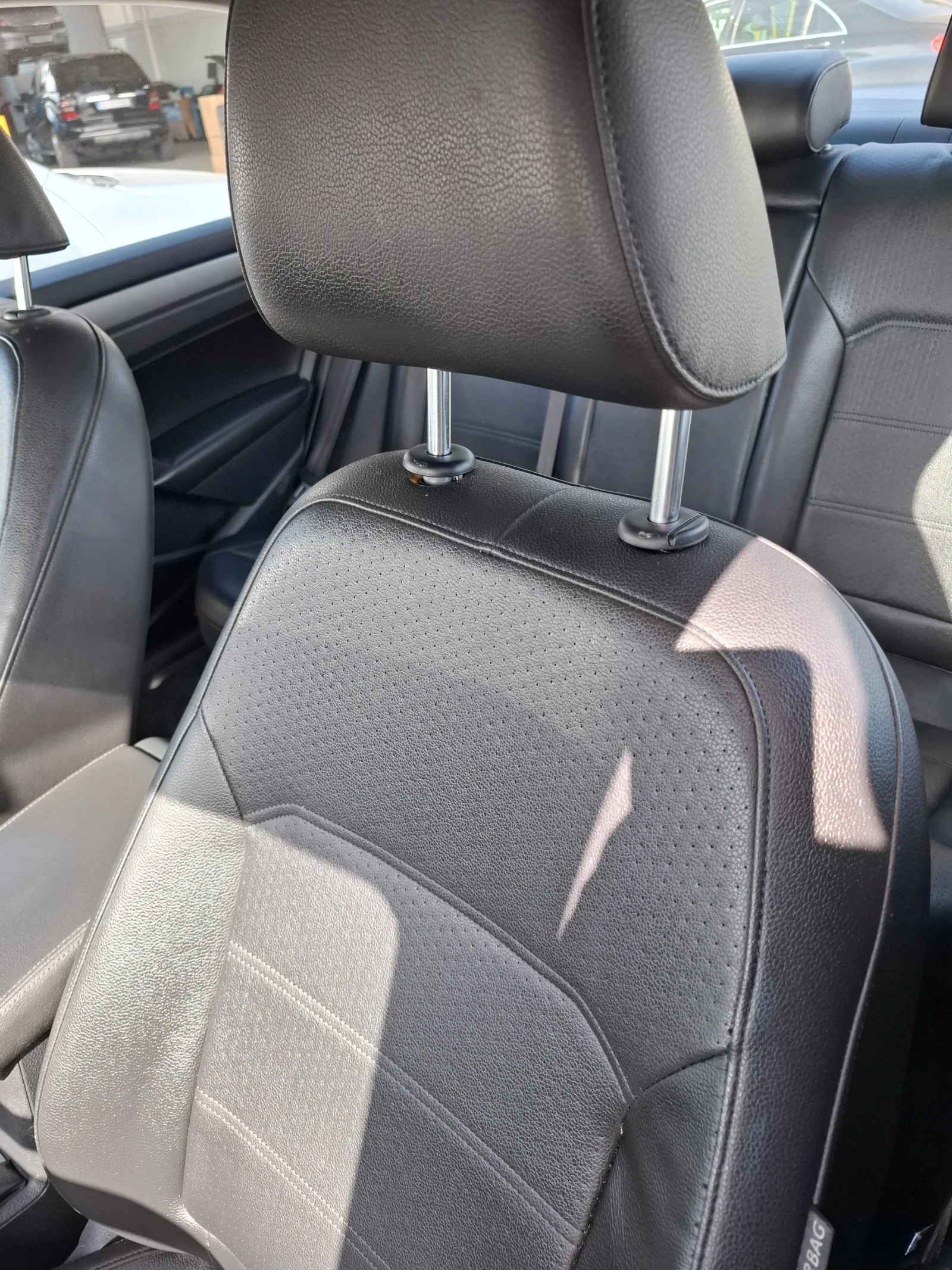VW Passat 7 - изображение 10
