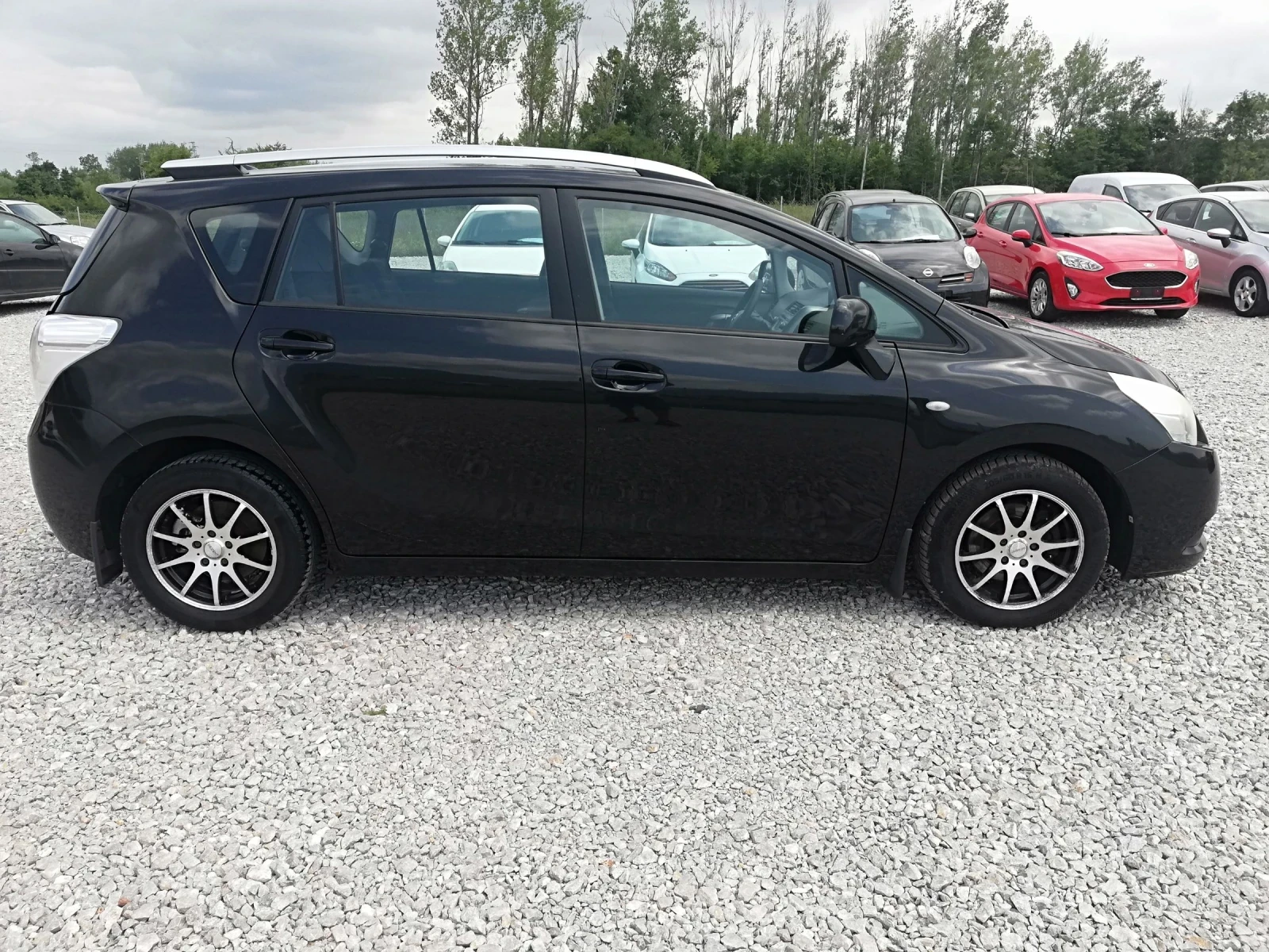 Toyota Verso 2.0d4d kli126 - изображение 7
