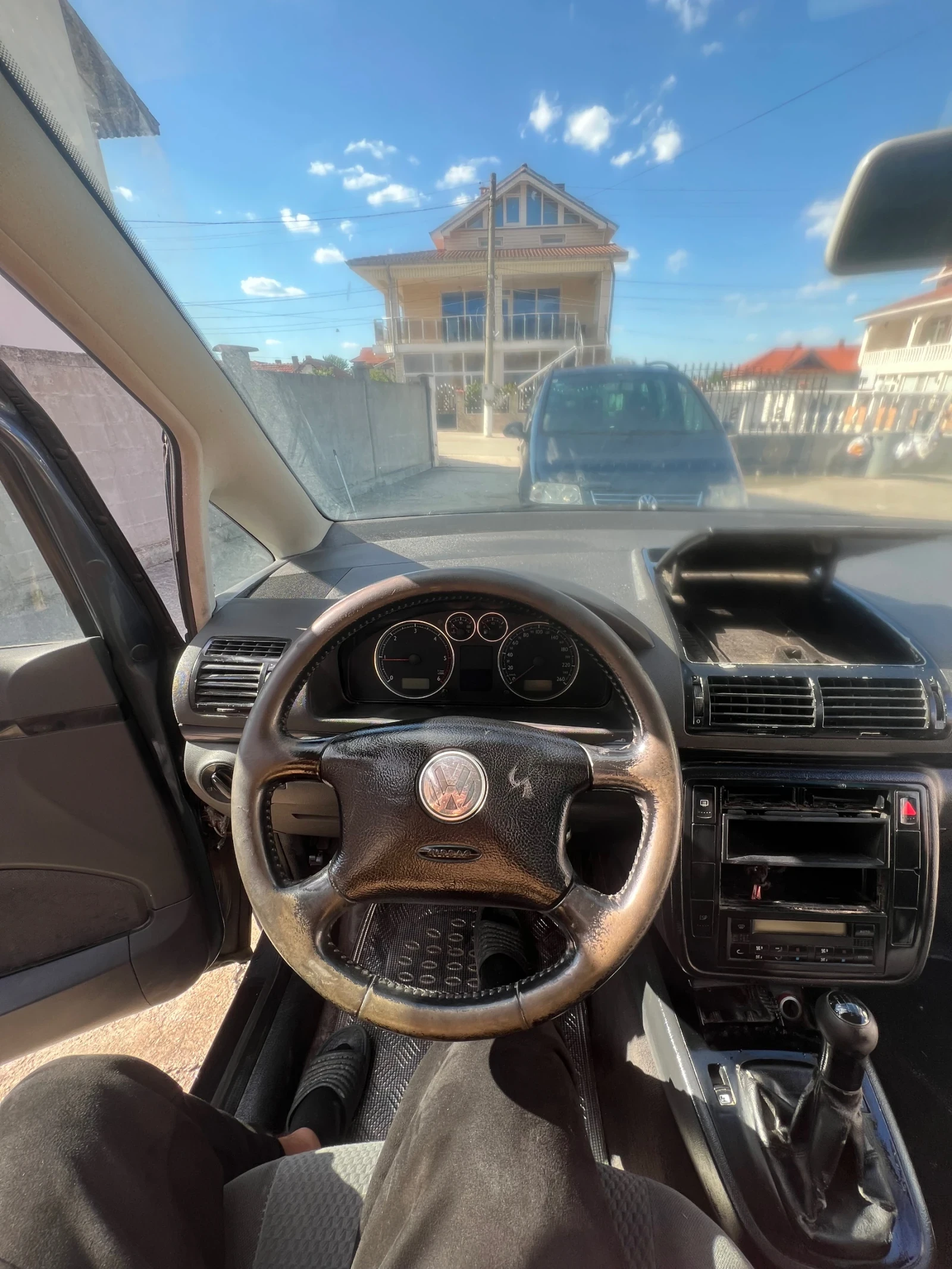 VW Sharan  - изображение 6