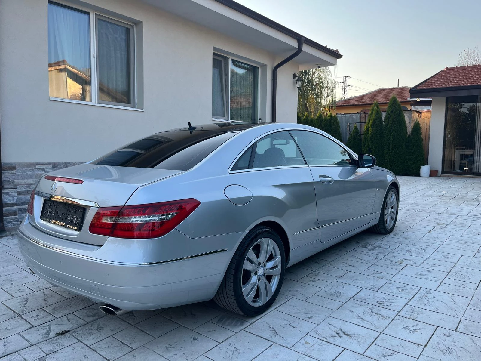 Mercedes-Benz E 350 3.5 CDI PANORAMA KOJA  - изображение 4