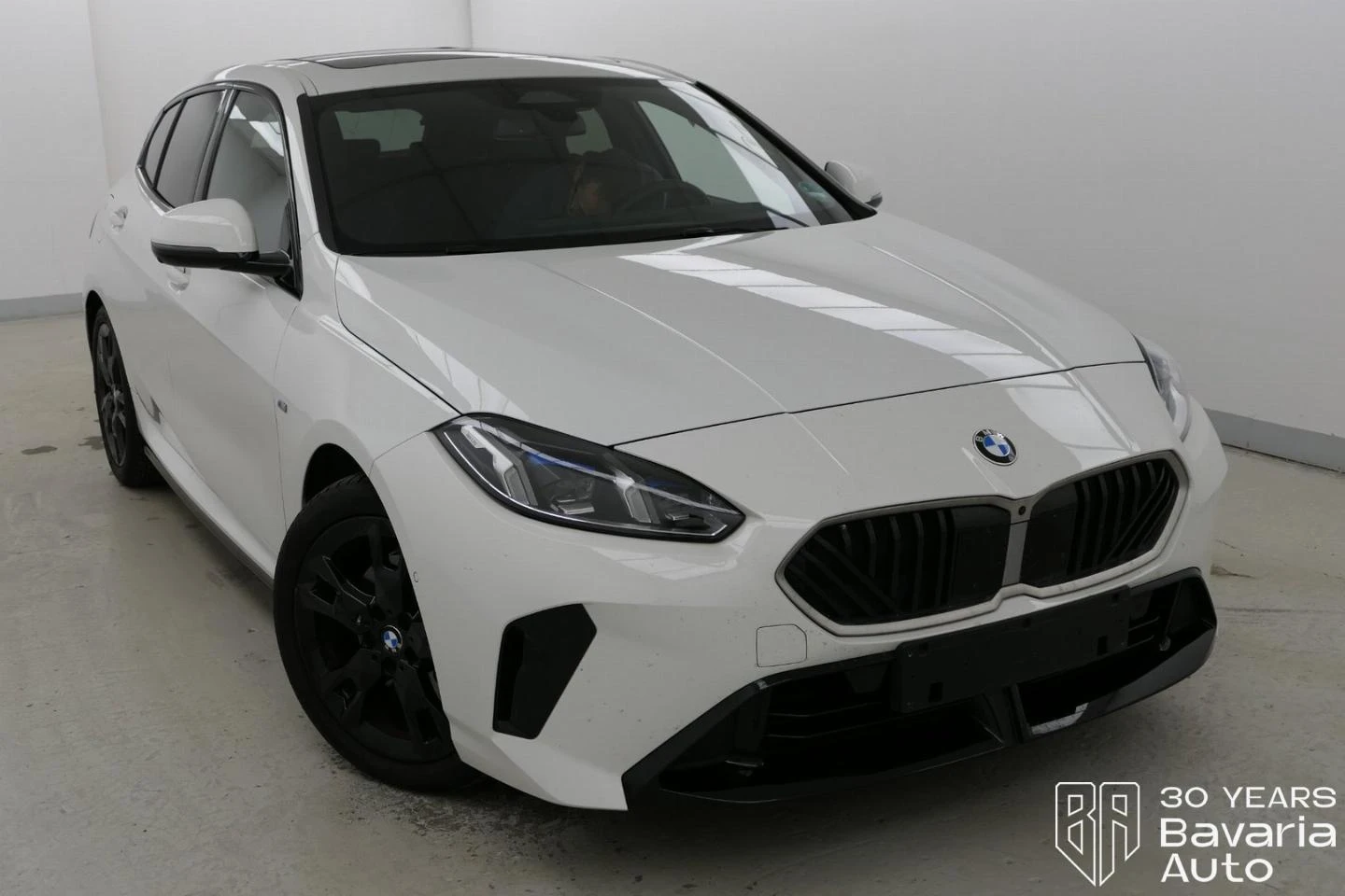 BMW 120 i M Sport Paket Steptronic - изображение 4