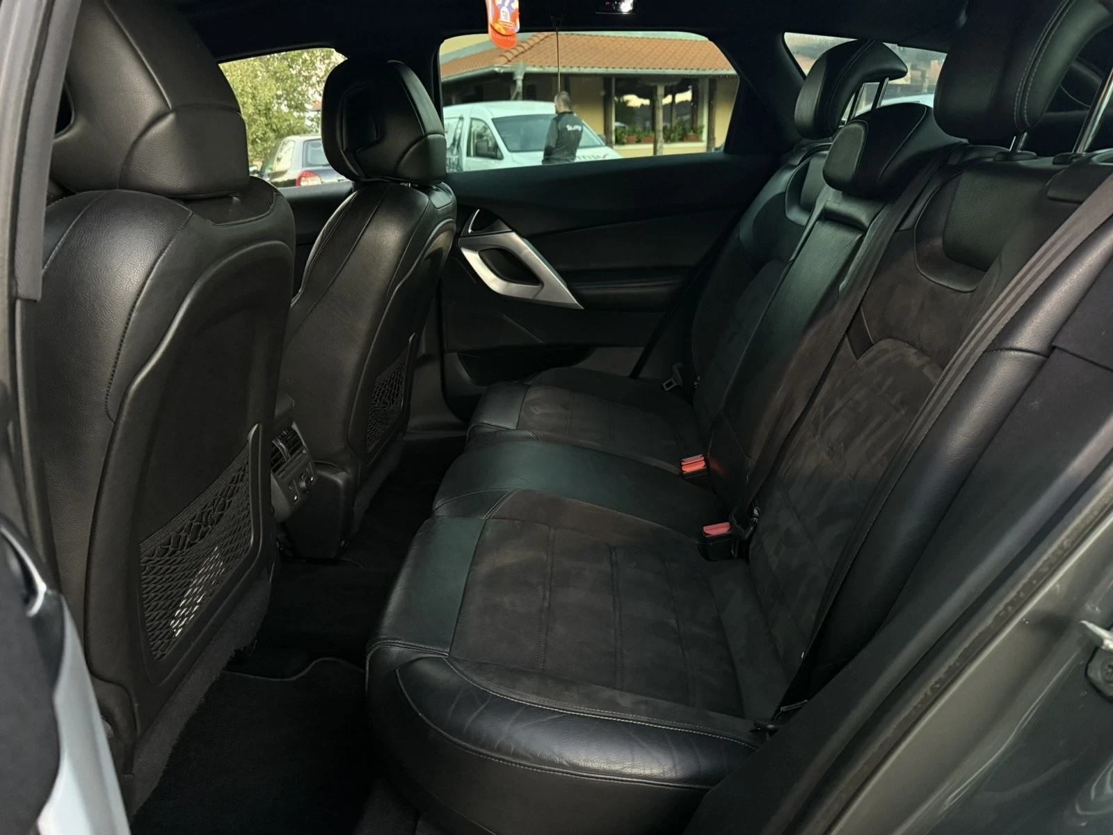 Citroen DS5  - изображение 8