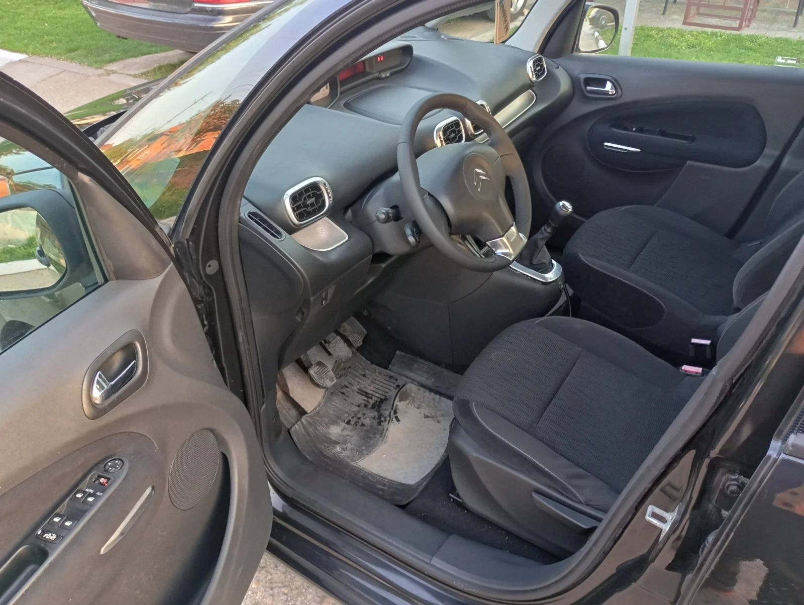 Citroen C3 Picasso  ��� ������ ���� 5� 1.4/95 | Mobile.bg � ����������� 9