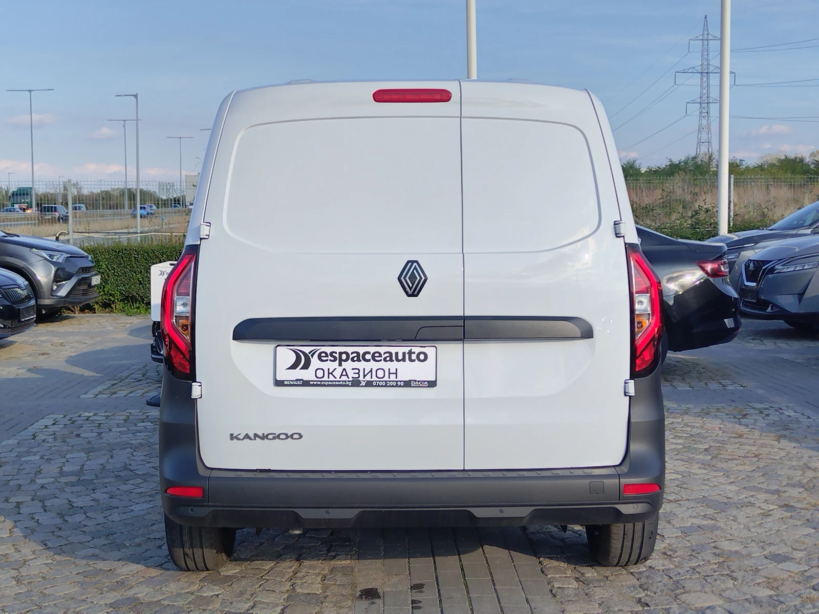 Renault Kangoo 1, 3 Tce 100 к.с./Zen - изображение 6