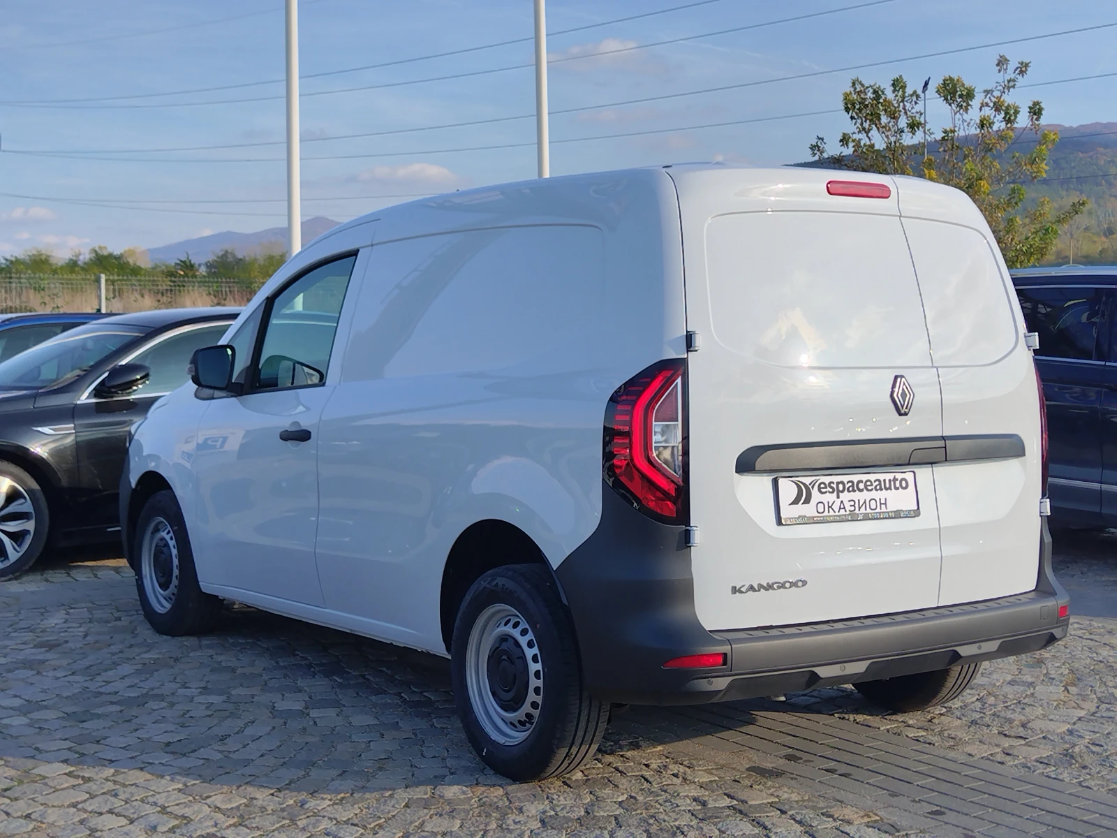 Renault Kangoo 1, 3 Tce 100 к.с./Zen - изображение 7