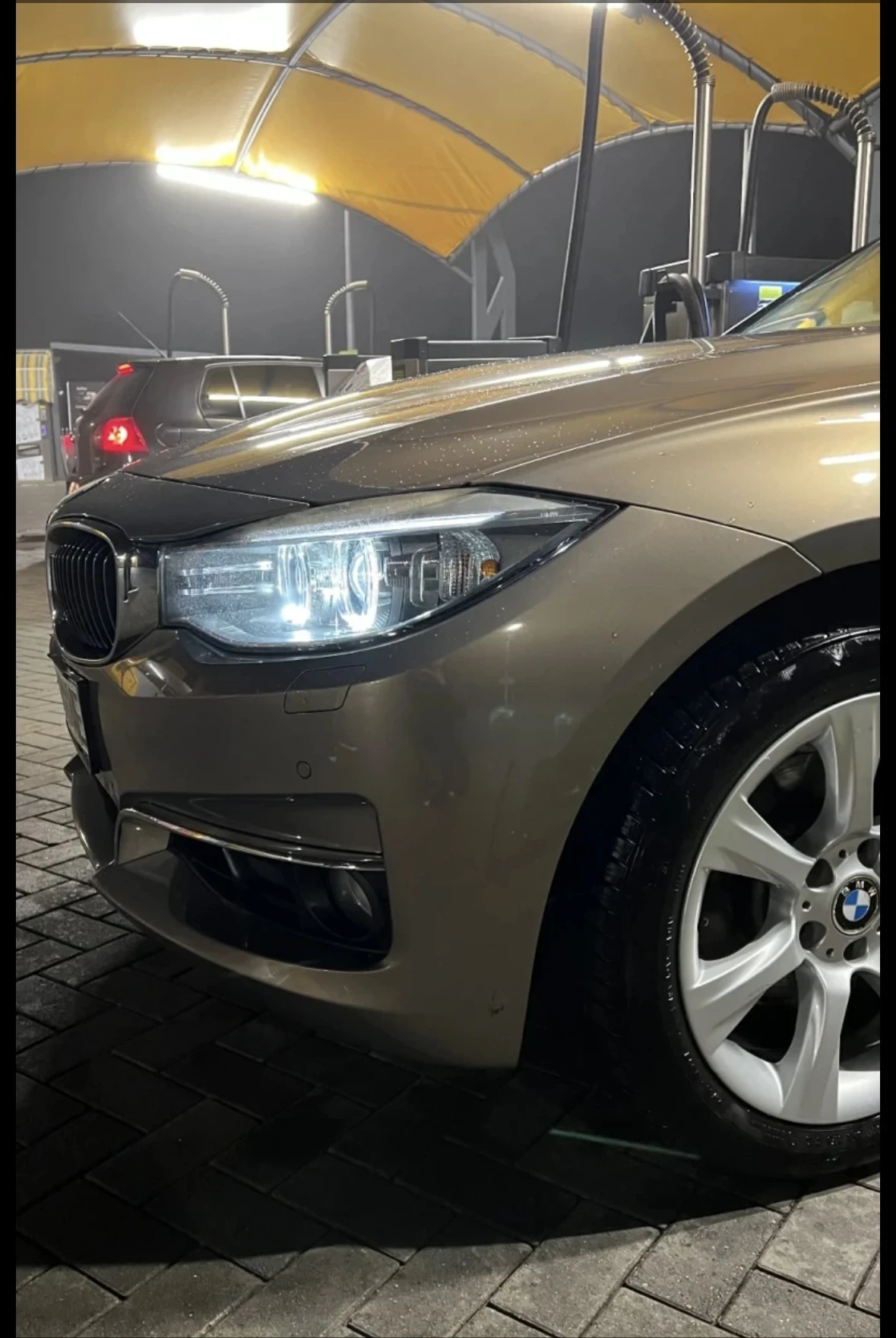 BMW 3gt 335i Xdrive - изображение 8