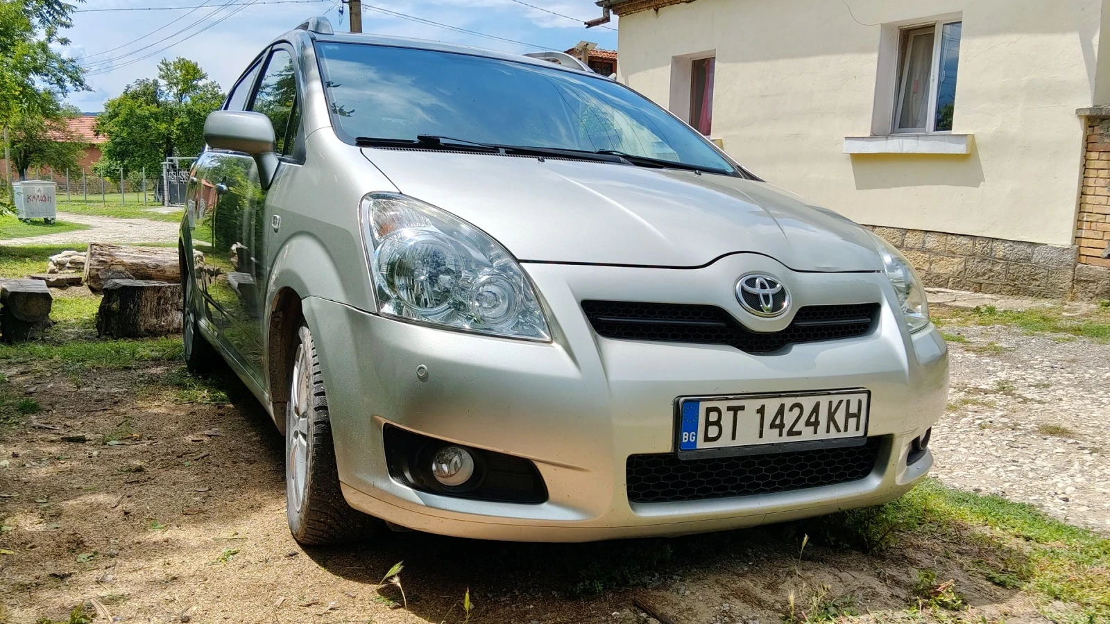 Toyota Corolla verso 2.2 D4D