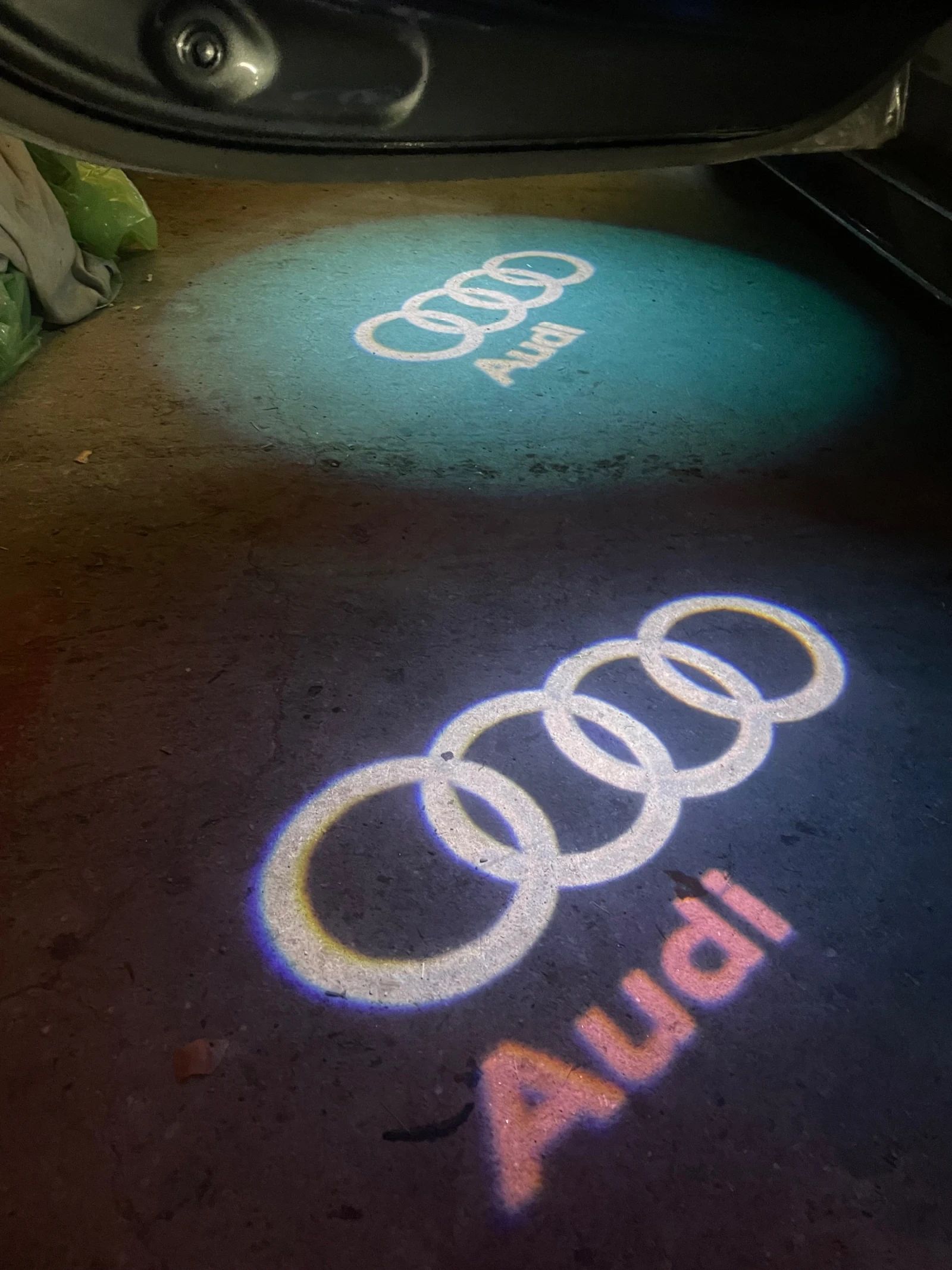 Audi S4  B&О/CarPlay/Sport Diff/Side Assist, снимка 17 - Автомобили и джипове - 55271139
