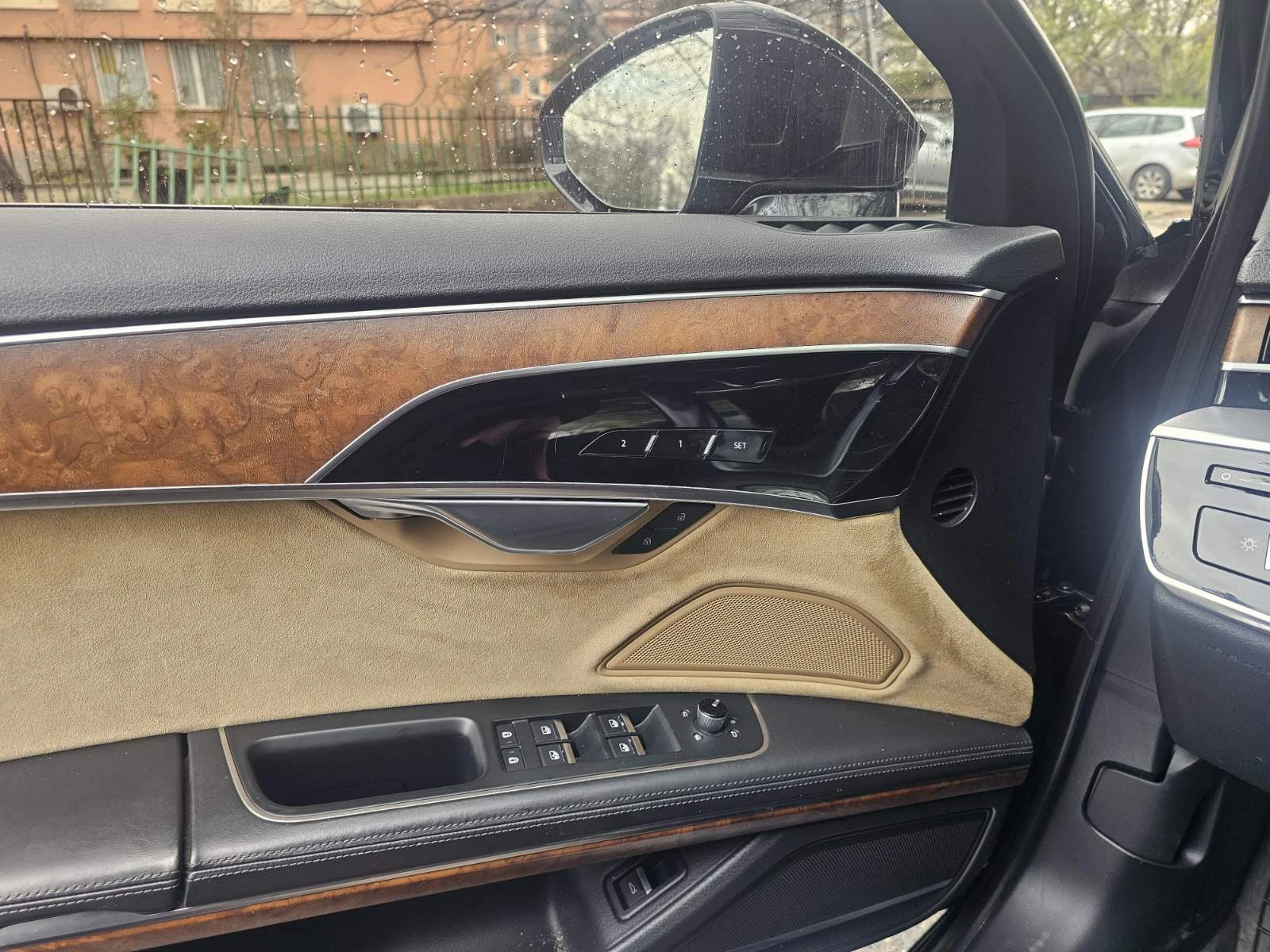 Audi A8 A8L55 TFSI, снимка 9 - Автомобили и джипове - 54373350