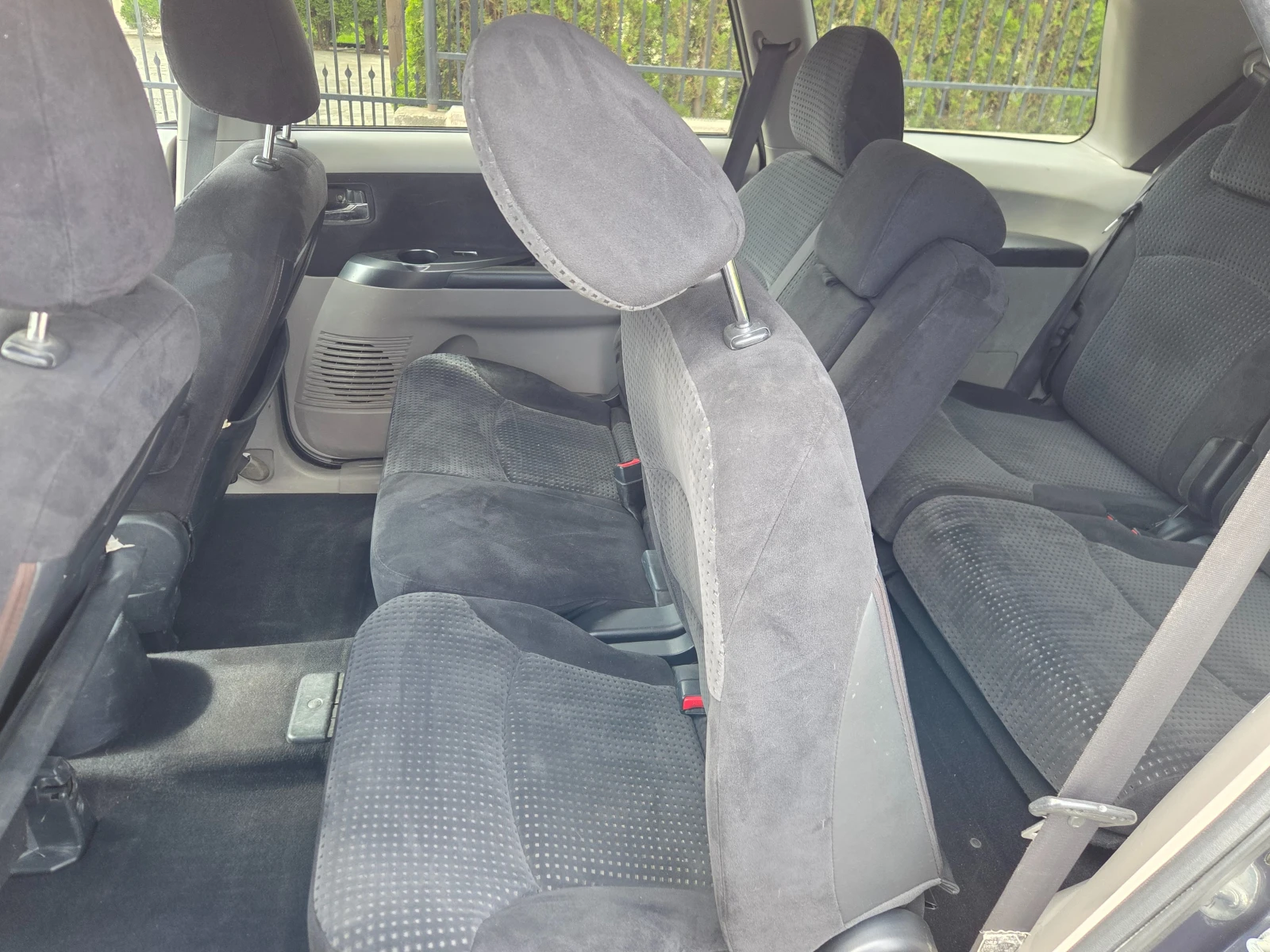 Mitsubishi Grandis 2.0Di-D 7 местна* Intense* , снимка 7 - Автомобили и джипове - 54509246