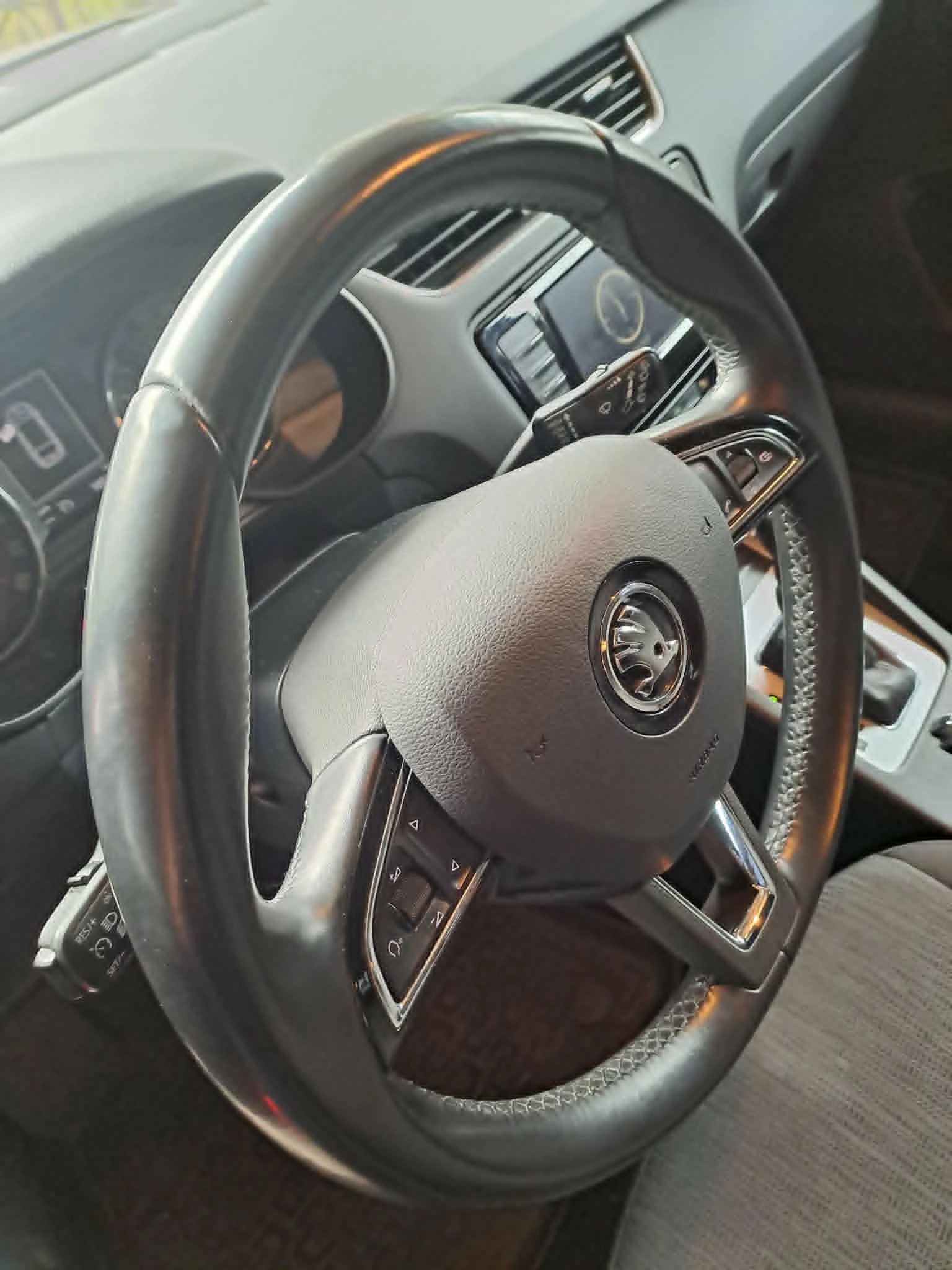 Skoda Octavia, снимка 10 - Автомобили и джипове - 54516246