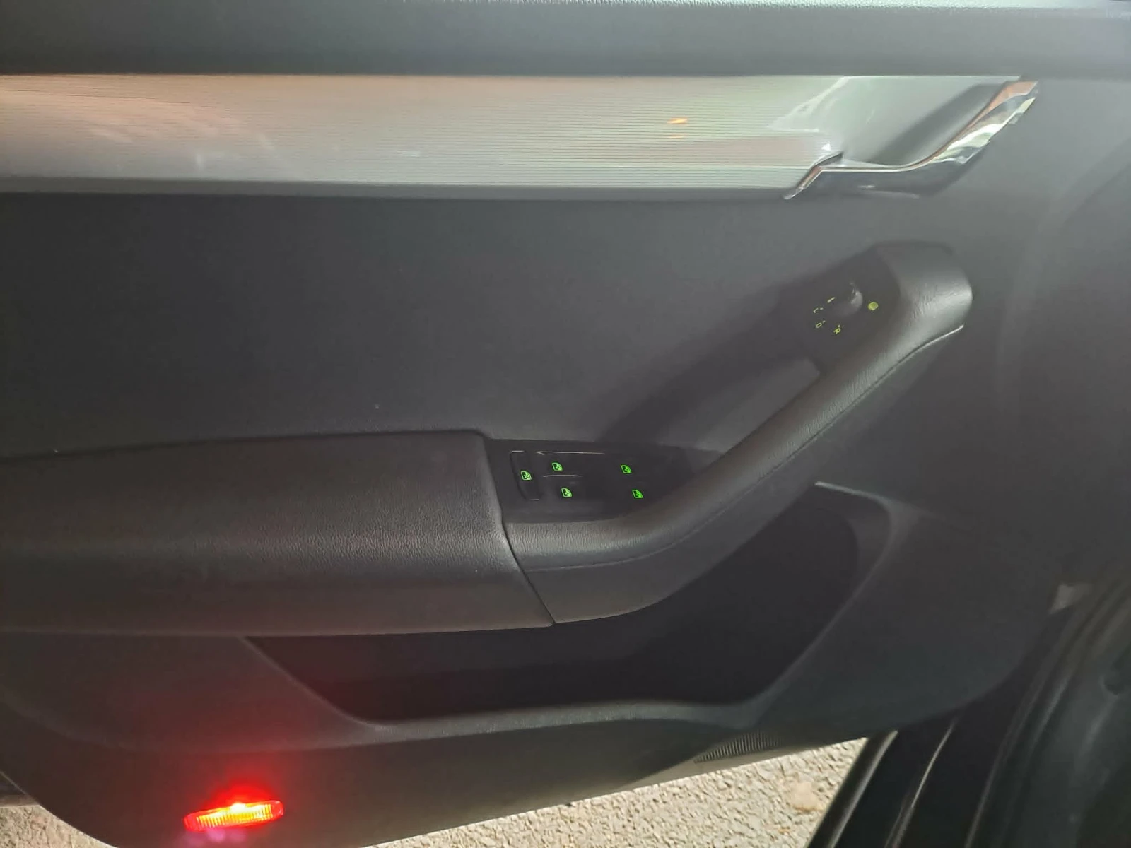 Skoda Octavia, снимка 14 - Автомобили и джипове - 54516246