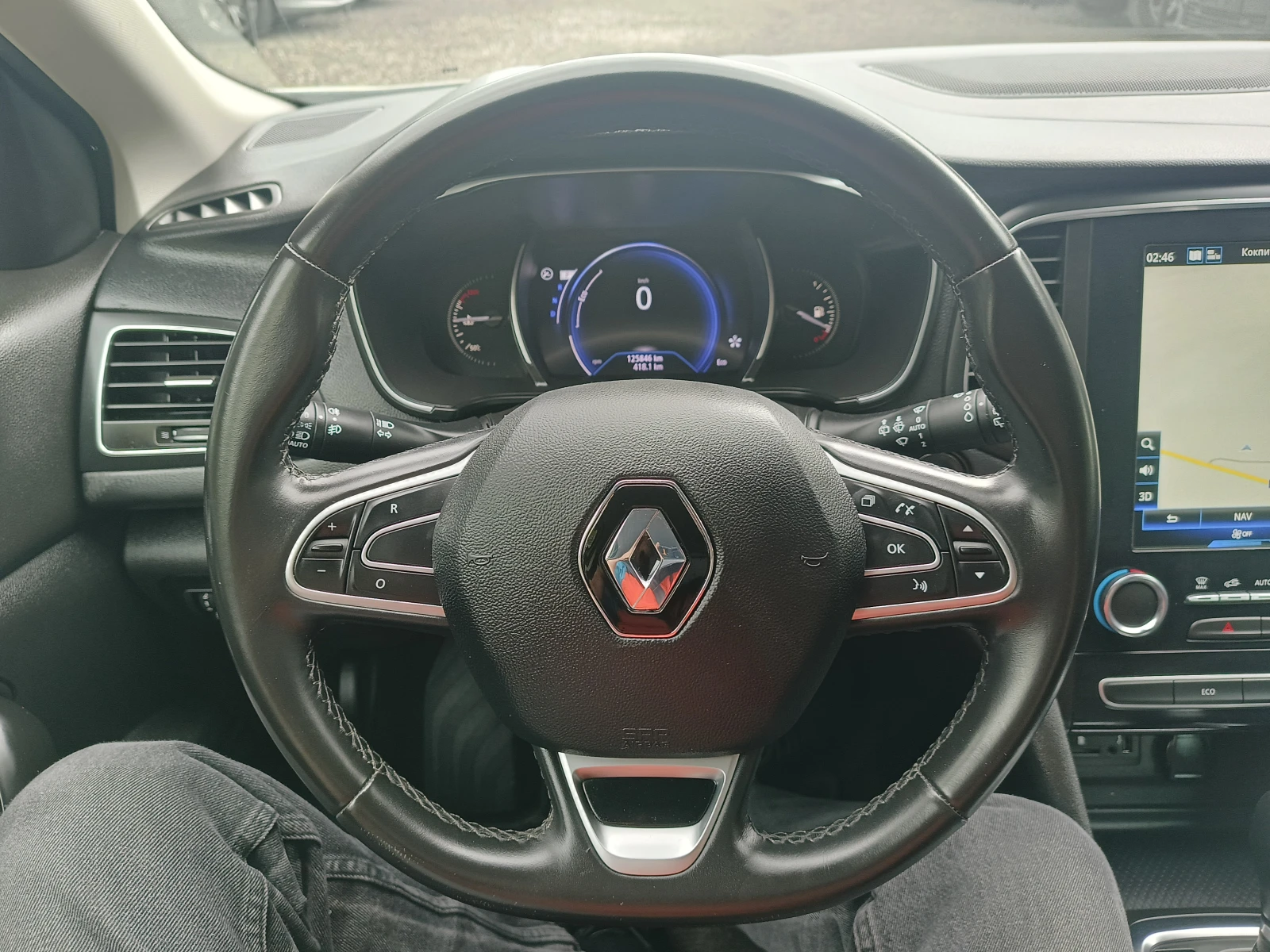 Renault Megane 1.3i Автоматик, снимка 12 - Автомобили и джипове - 54633519