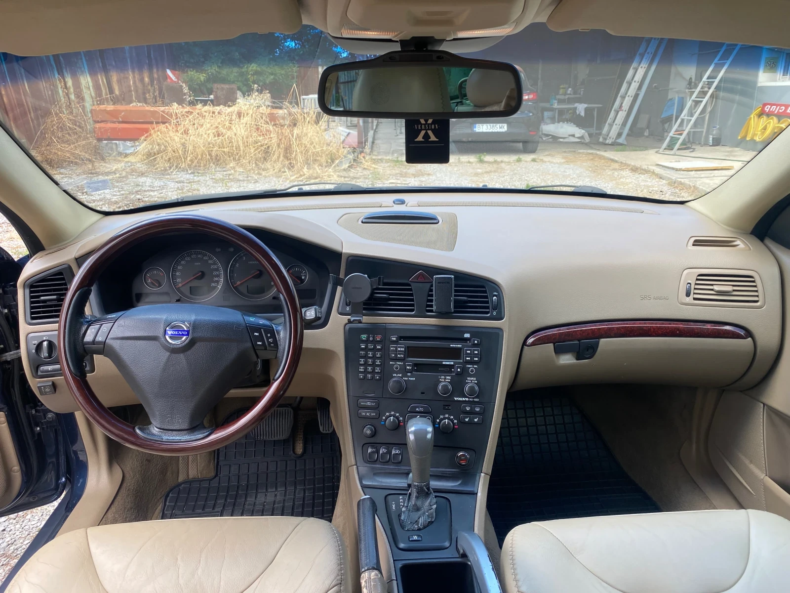 Volvo Xc70, снимка 9 - Автомобили и джипове - 55224445