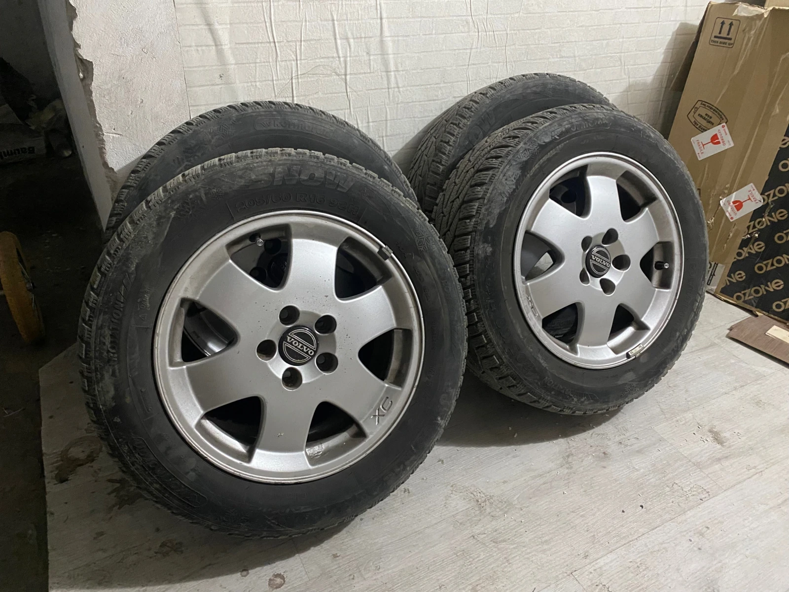 Volvo Xc70, снимка 16 - Автомобили и джипове - 55224445