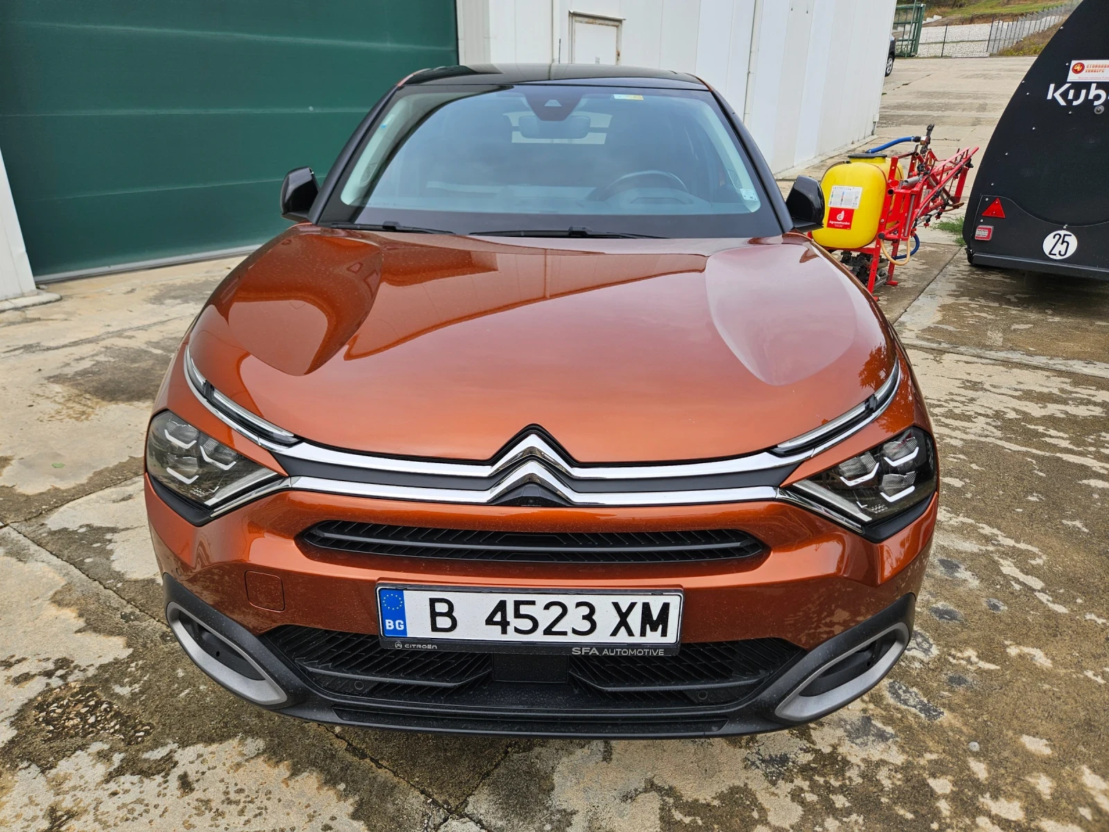 Citroen C4 1.2 PureTech 131 EAT8 S&S SHINE 30500km, снимка 2 - Автомобили и джипове - 56187395