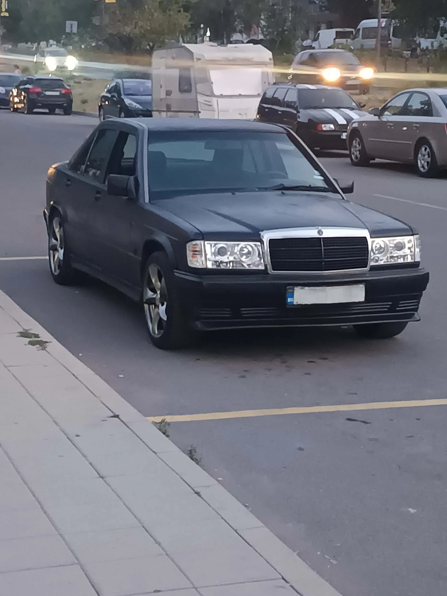 Mercedes-Benz 190
