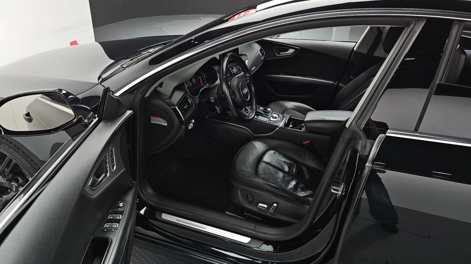 Audi A7 2017 RS7 PKG* 3.0 BiTDI Quattro* Head Up* Distrоni, снимка 9 - Автомобили и джипове - 56253123