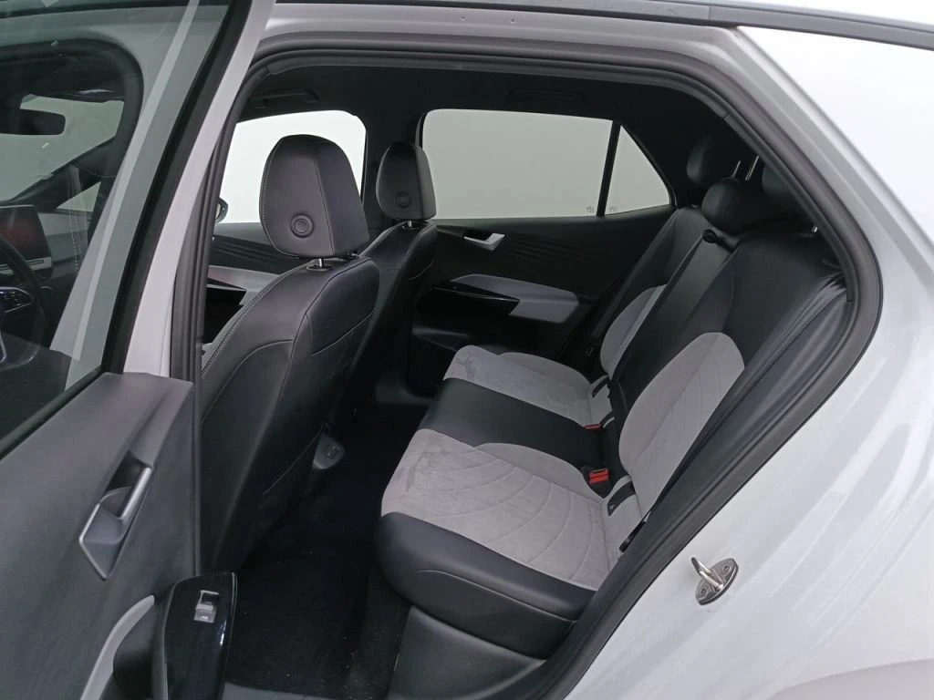 VW ID.3 58kWh Pro Performance Navi LED 92.93% SoH | Mobile.bg � ����������� 8