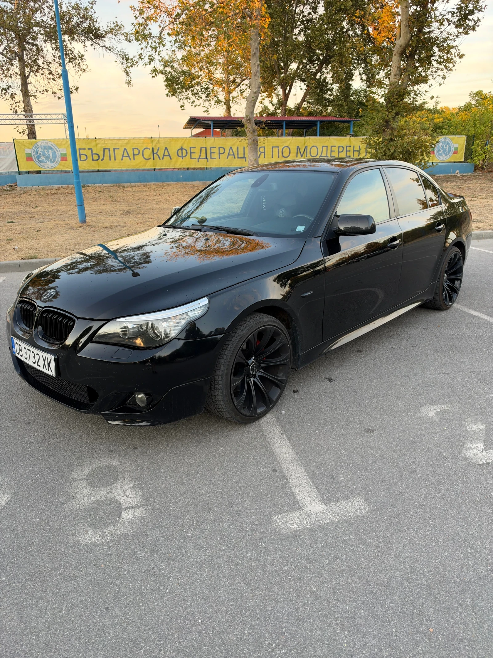 BMW 530 LCI, M-Pack, снимка 3 - Автомобили и джипове - 56404244