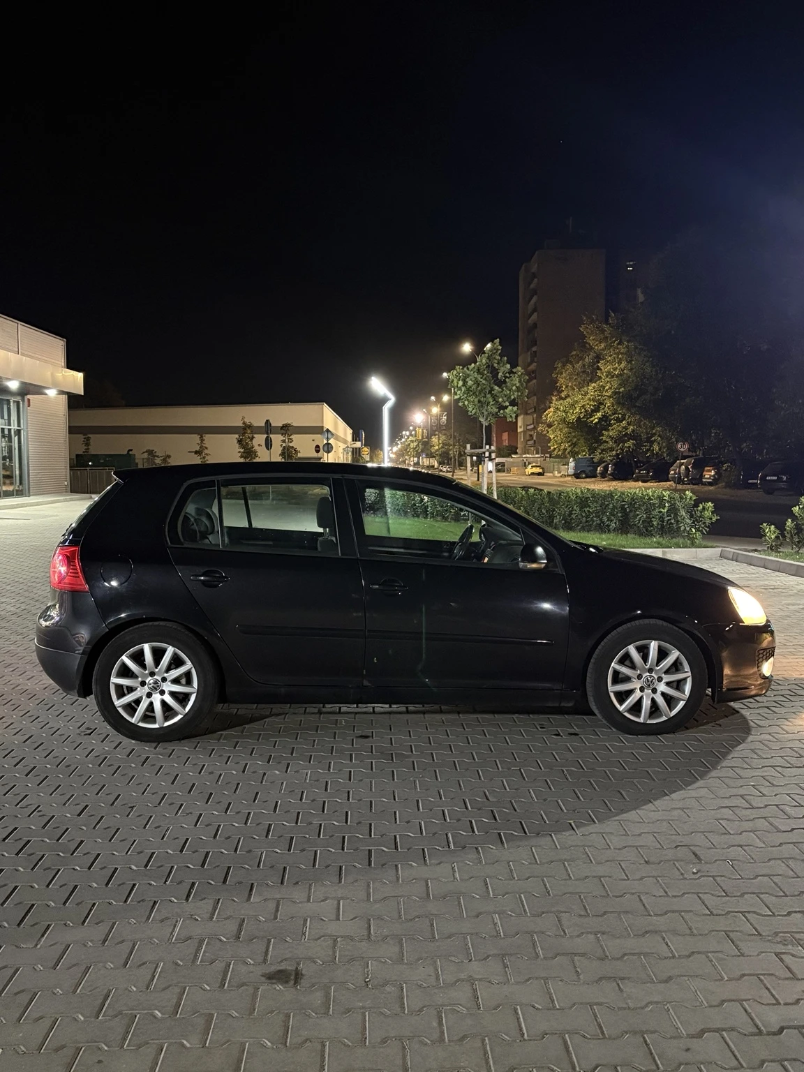 VW Golf, снимка 7 - Автомобили и джипове - 56537711
