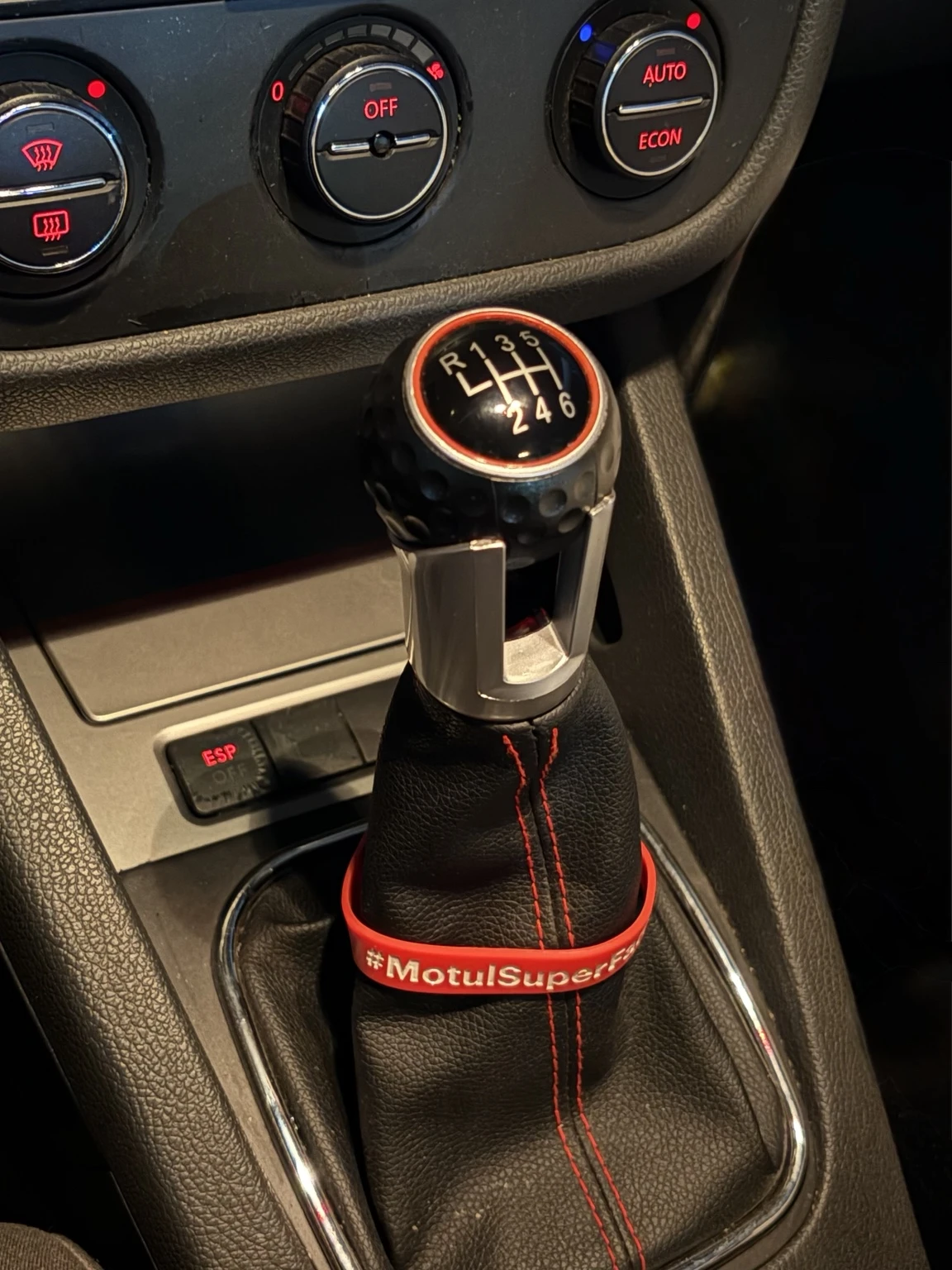 VW Golf, снимка 11 - Автомобили и джипове - 56537711