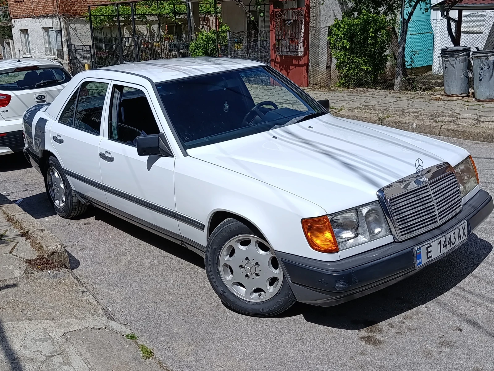Mercedes-Benz E 250 Diesel , снимка 4 - Автомобили и джипове - 56536765