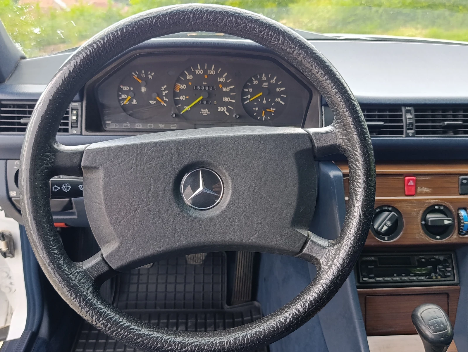 Mercedes-Benz E 250 Diesel , снимка 9 - Автомобили и джипове - 56536765