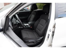 Kia Sportage * LX * CARFAX * ЦЕНА ДО БГ, снимка 11